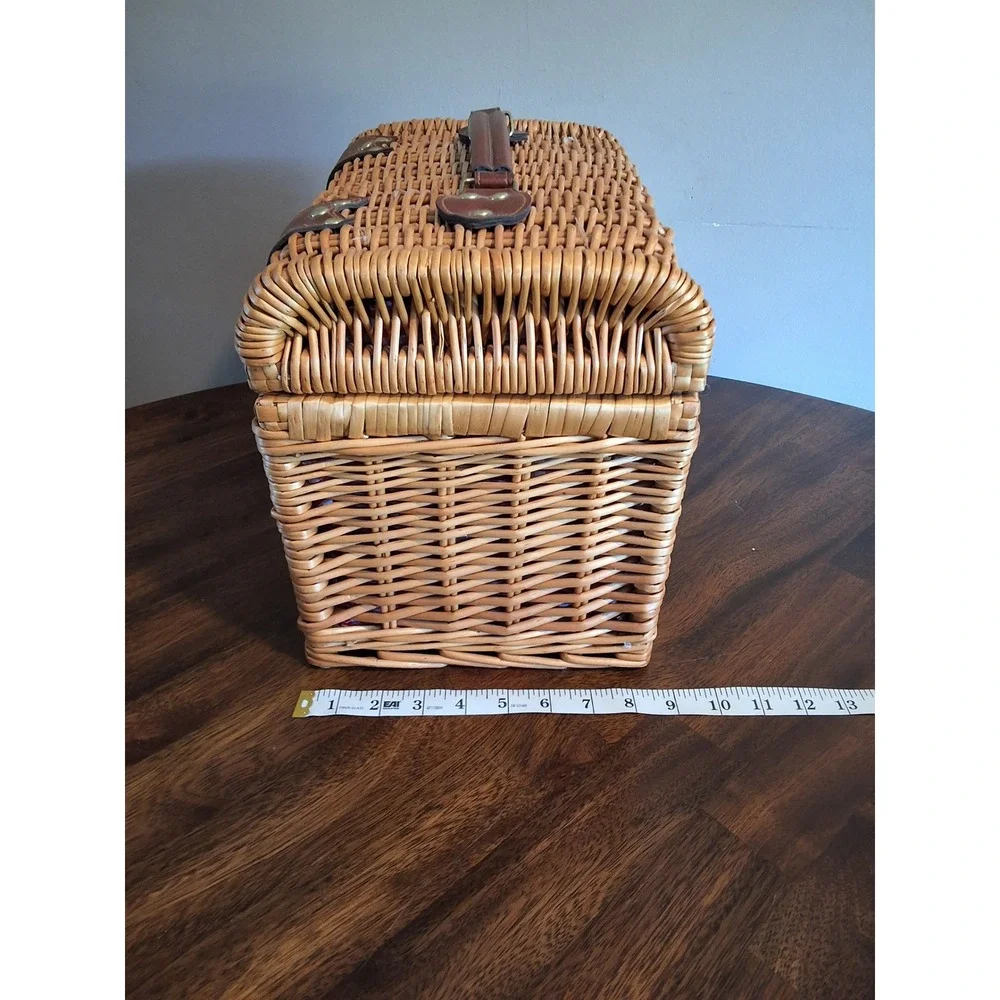 Picnic Time Wicker Picnic Basket Set for 2 Wine Glasses Cork Puller & Napkins